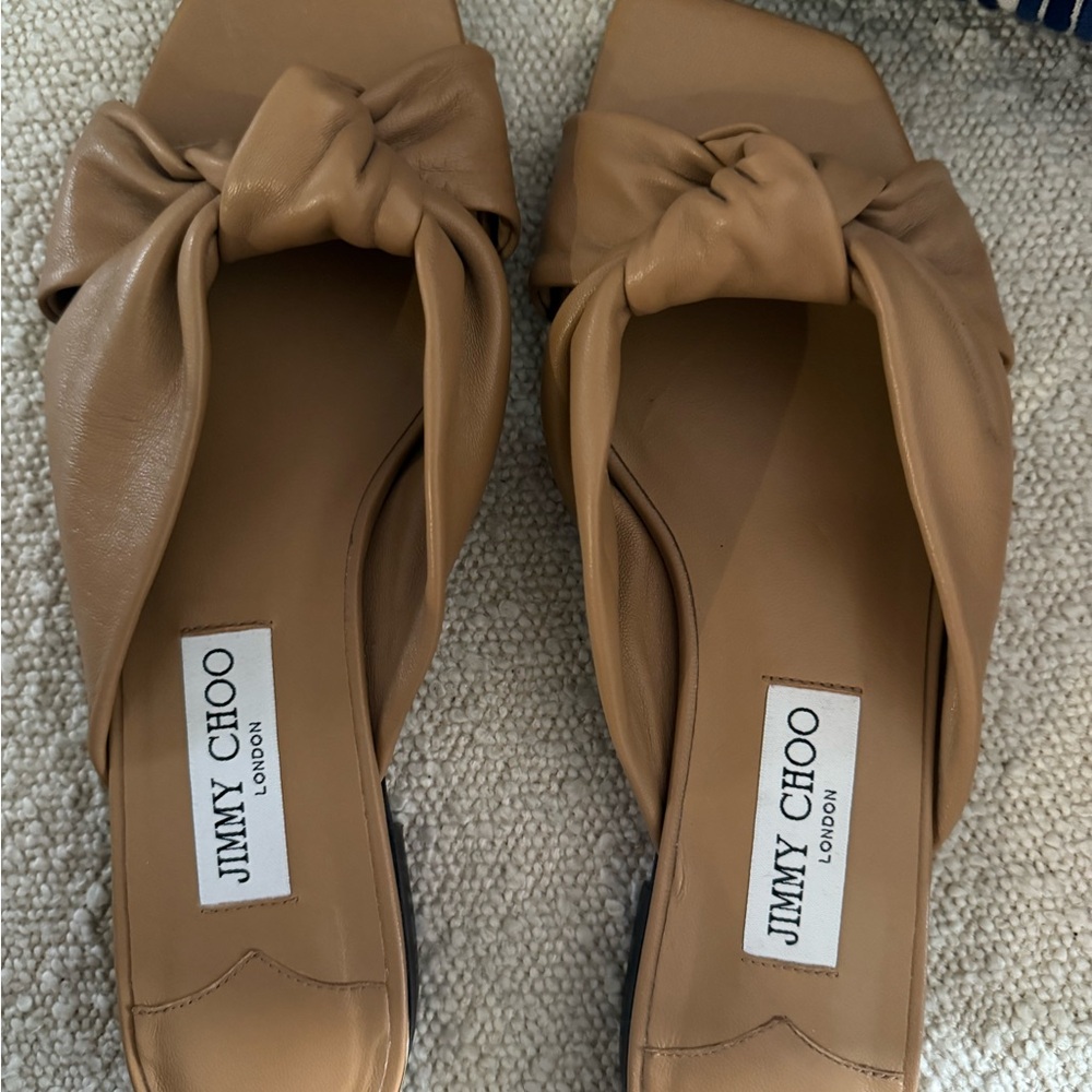 Jimmy Choo Avenue Leather sandals in Biscuit